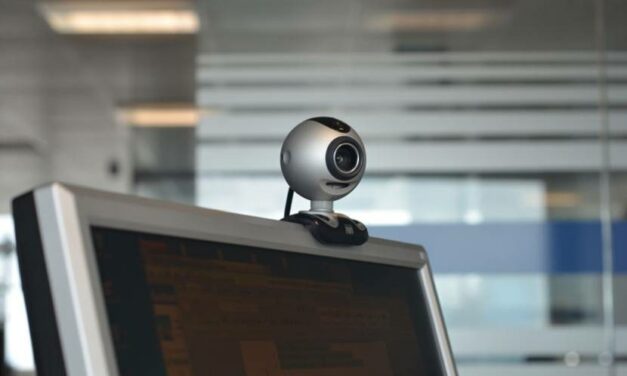 Insecam, le site russe qui espionne des milliers de webcams